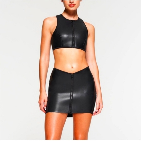 Skims Rubberized Scuba Swim Velcro Mini Skirt - Picture 1 of 10